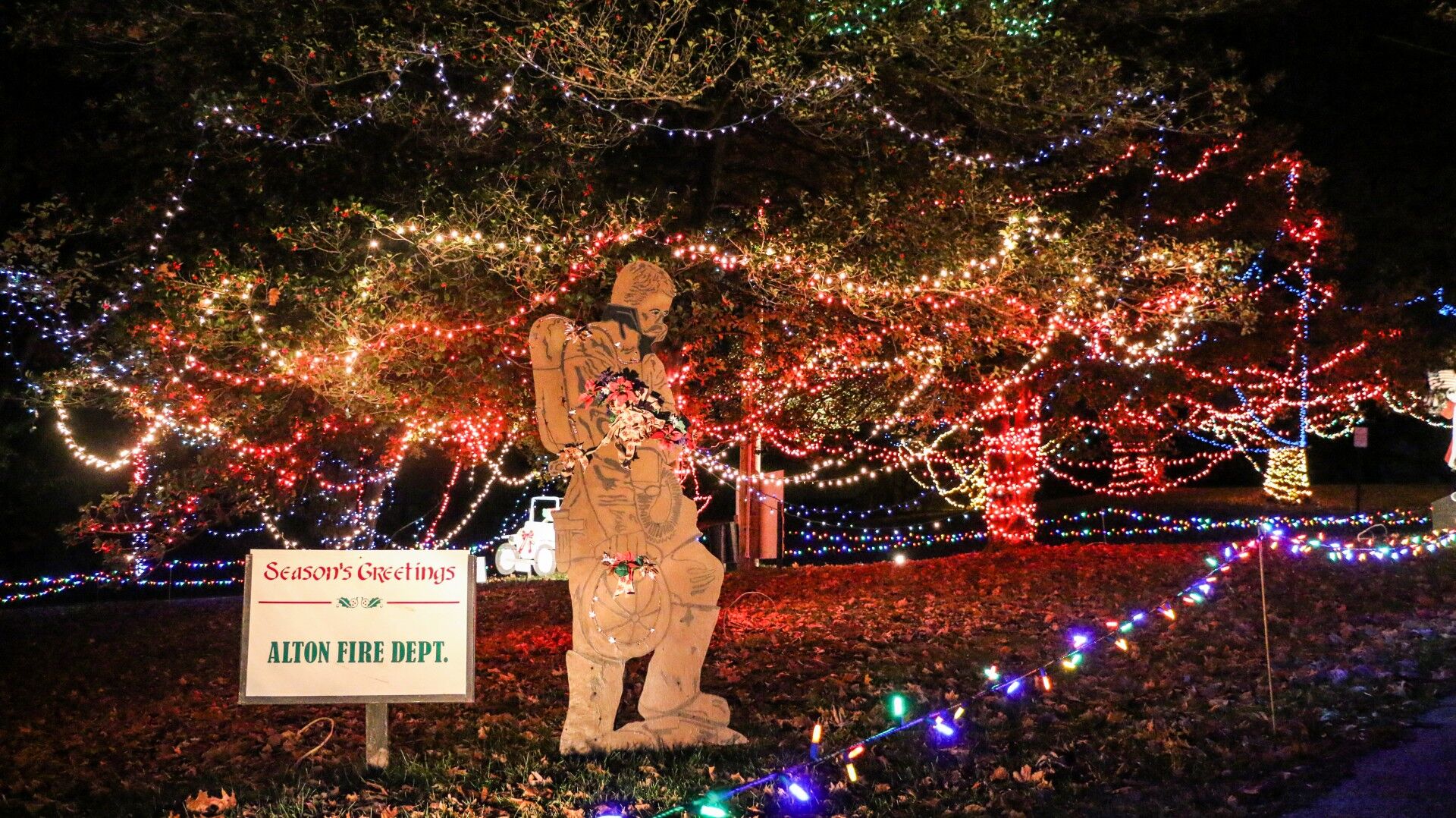 Christmas Wonderland 2021 a.jpg